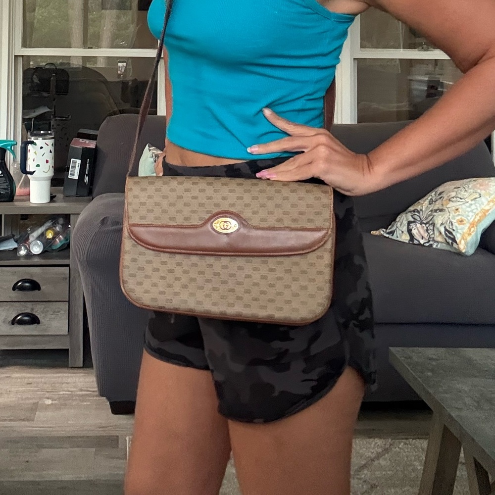 Authentic Gucci Crossbody Bag Micro GG Monogram Vintage Beige shoulder bag